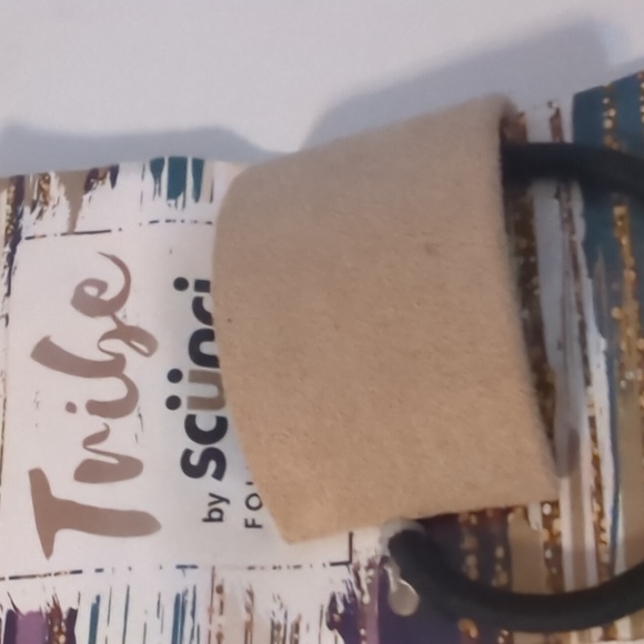 SCUNCI TRIBE SUEDE HAIR TIE - Picture 2 of 4